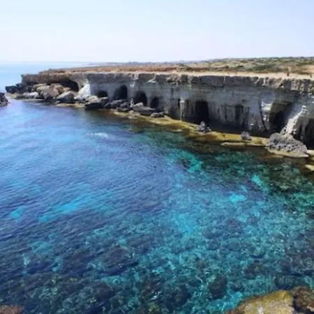 The Ultimate 5 Star Holiday In With Private Pool And Close To The Beach, 1316 *